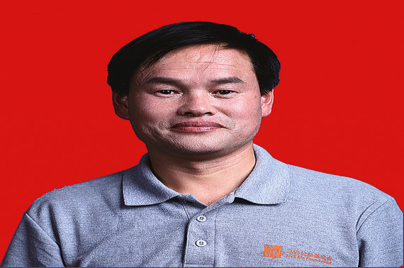 用爱耕耘桃李园