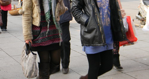 扮靓春节 看商洛潮人的穿衣宝典