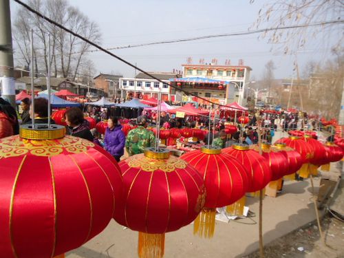 腊月大集年味浓