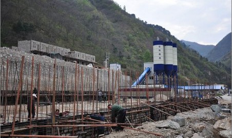 柞水加快支柱工业建设