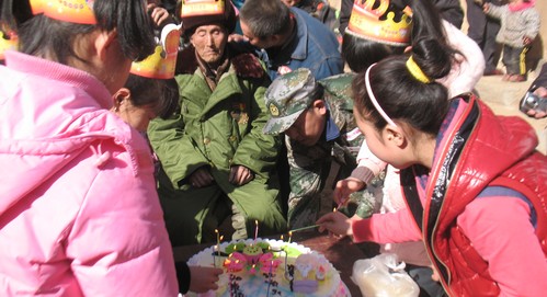 商洛：特别的爱给特别的你