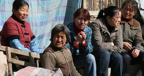 商洛：农村留守妇女撑起了一片天