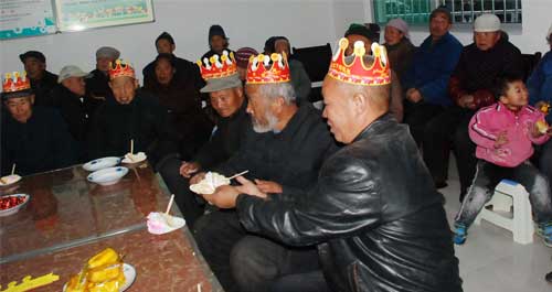 洛南县建成全县首家村级老年人幸福院