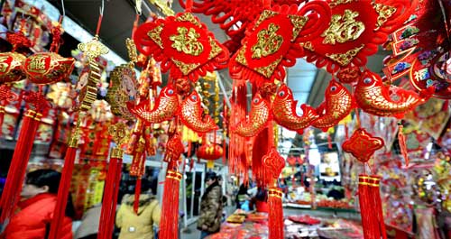 市民喜迎春节到来