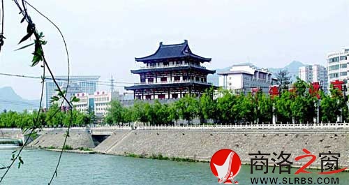 流经市区的丹江水清了,“一江清水供京津”是商洛人民的精神动力。