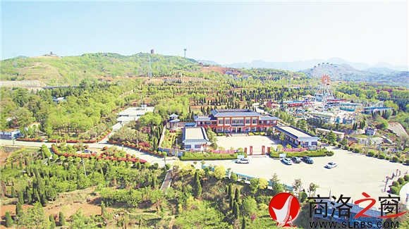 老年大学及儿童乐园