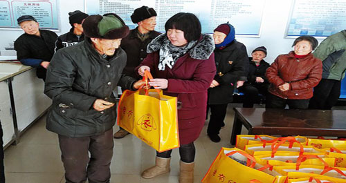 冬季公益关怀活动在商州