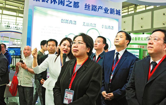 宣传两新两大产业优势推动招商引资提质增效