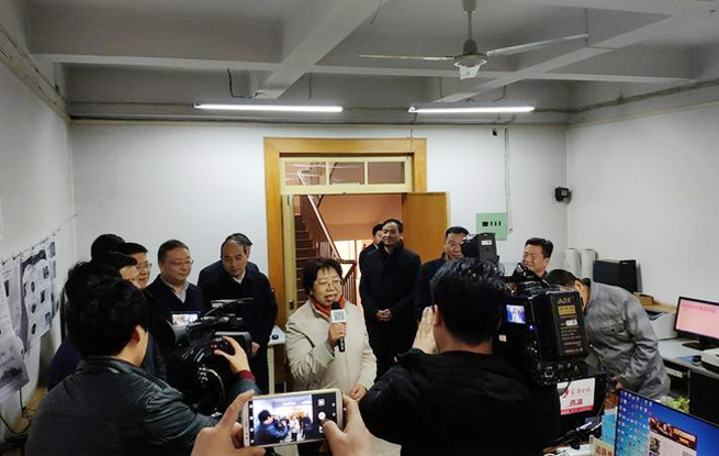 风霜雪雨六十载 高歌猛进三十年