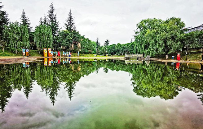 城市绿飘带丹江公园