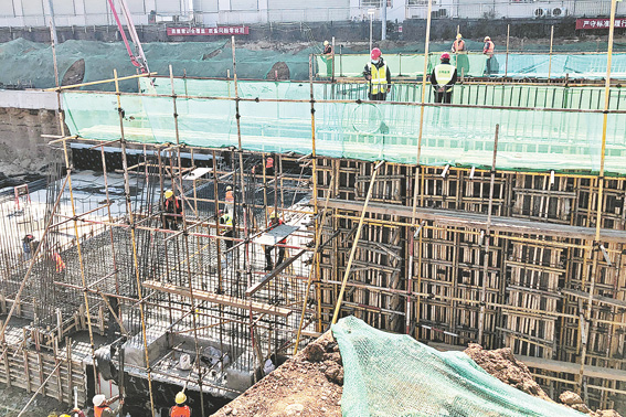 拓展发展空间 提升城市品位