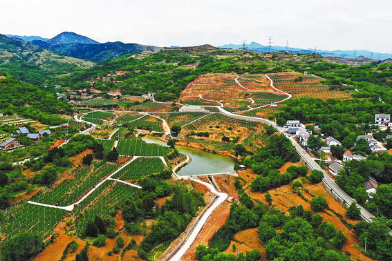 建设秦岭山水乡村 丰富康养之都内涵