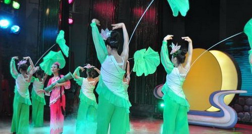 陕西牛背梁国家森林公园开园《竹风清音》首场公演