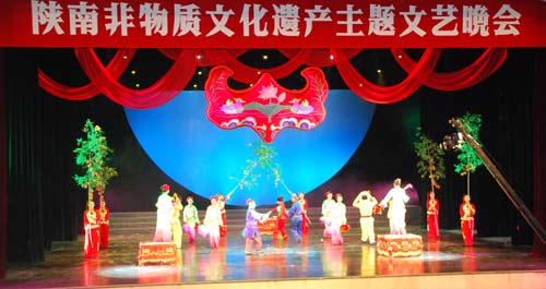 洛南国省两项非遗节目成功出演陕西省人民剧院