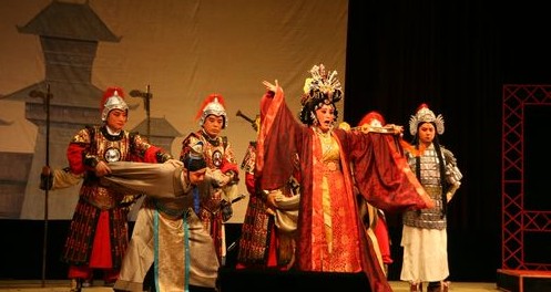 省廉政精品剧目巡回演出在市影剧院举行