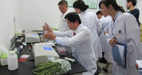 商洛举行首届农产品质量安全检测技能竞赛