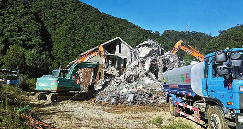 商洛市全力推进秦岭专项整治工作