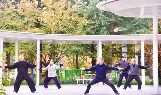 为晚年生活添彩增暖