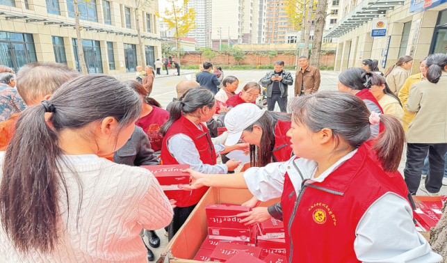 秦岭深处暖流涌 志愿守护成长路