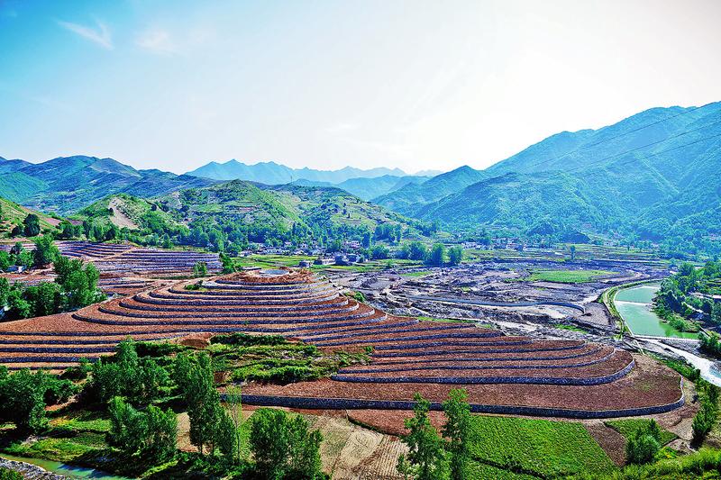 山阳县人口多少万_山阳县城人口将达到12万,东进西扩,十里 色河将并入城区(3)