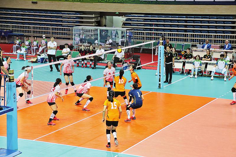十四运会排球女子U19组循环赛第七轮次 江苏队战胜上海队 循环赛七场全胜
