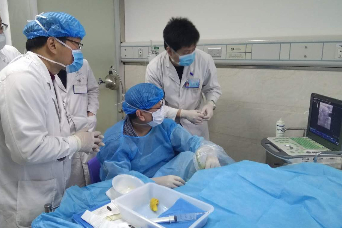 我院成功开展商洛首例3D打印模型指导下三踝骨折切开复位内固定术