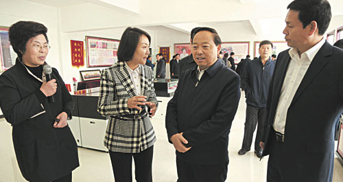 全市重大项目建设现场观摩会在丹凤观摩