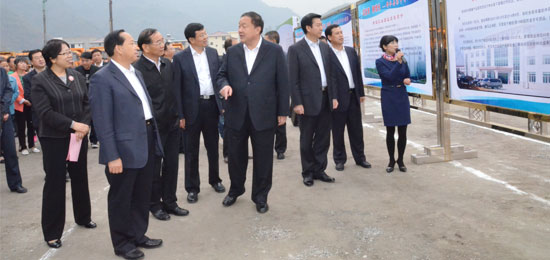 2015全市重大项目观摩掠影之一