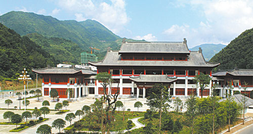 秦岭深处小上海 碧水古街新云镇