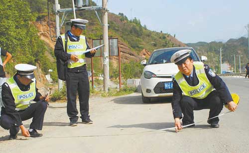 在奉献中闪光