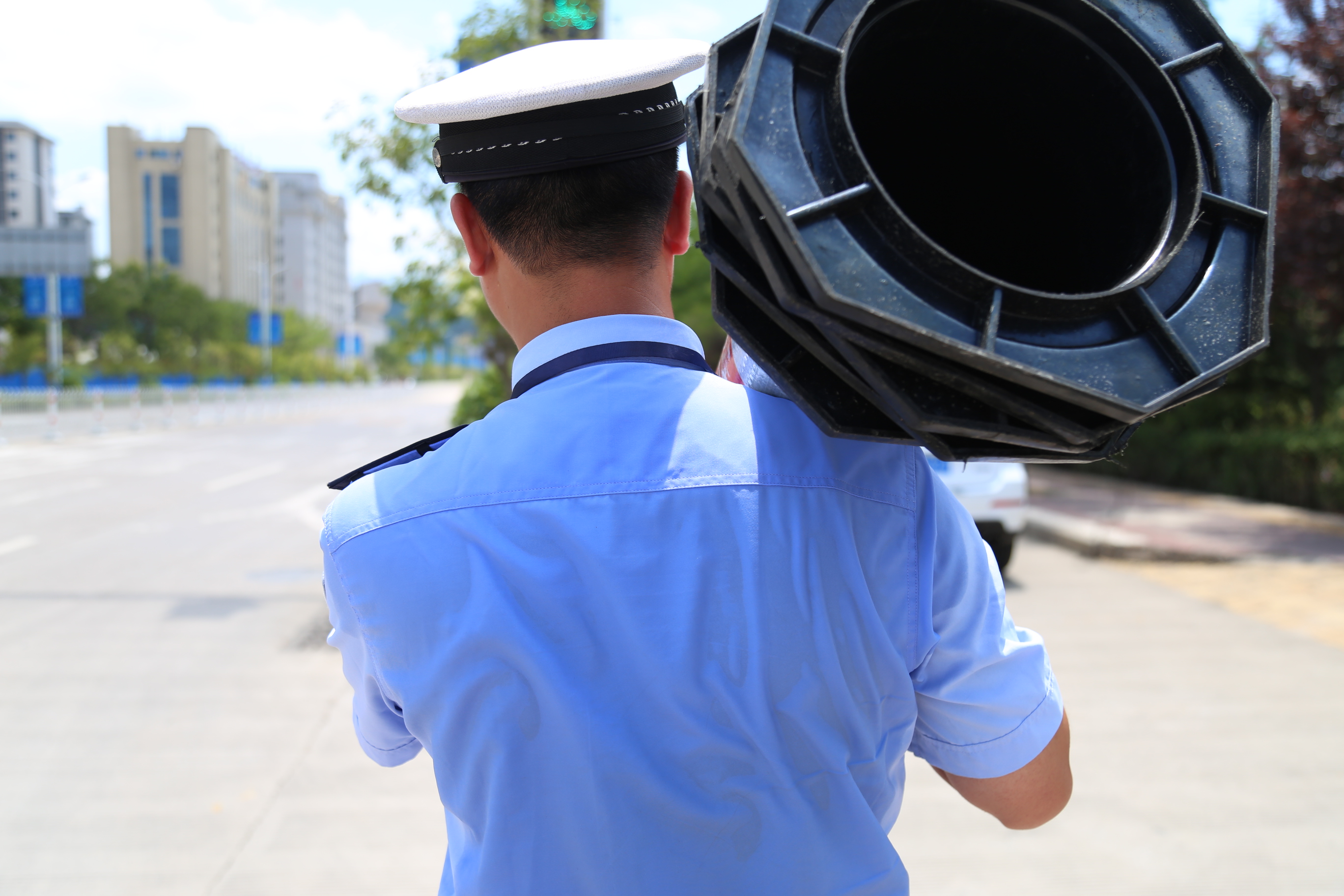 商州城区交警-4.jpg