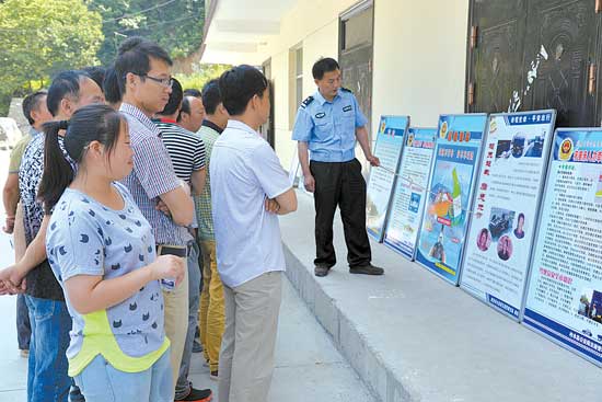 满腹忠诚铸警魂