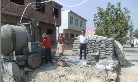 山阳：不当老板的村主任