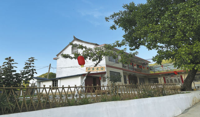 “村房短住”让“闲房”不闲