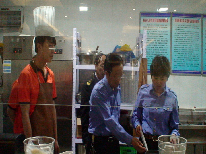 洛南食药监局强化高考食品安全管理