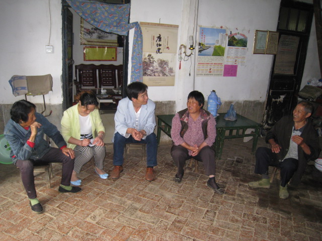 商州区委党研室深入牧护关镇核查韩峪川反伏击战斗遗迹