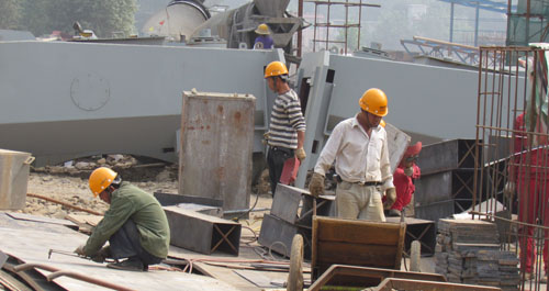 火热的建设工地