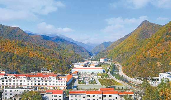 山绿水清天蓝了