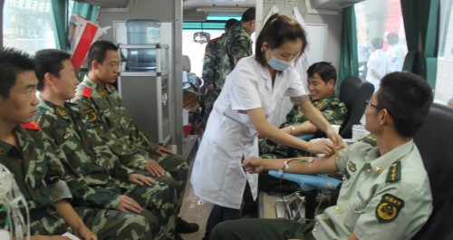 山阳消防队集体献血