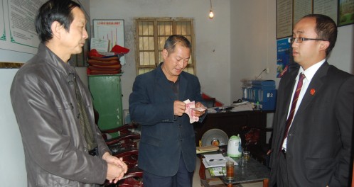 丹凤法院重视支持包村产业发展