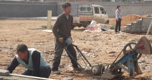 寺坡镇贯彻十七届六中全会精神全力推进文化广场建设