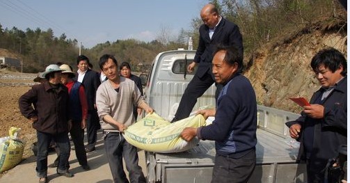 商南县开展“远教科普惠农送课”活动