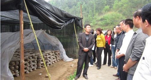 商州区农民工创业培训班开班