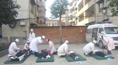 商南开展120应急抢险演练活动