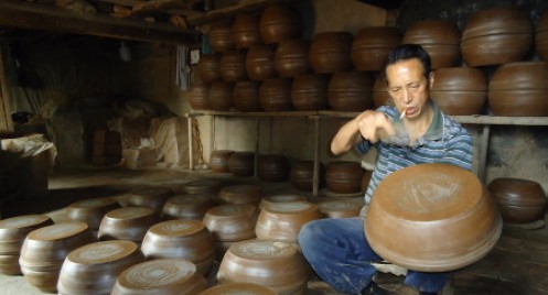 即将消失的洛南手工制陶业