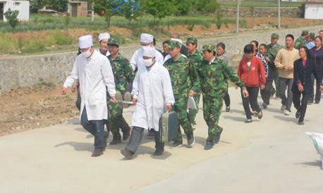 丹凤县举行地质灾害应急避险演练活动