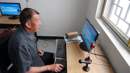 商南青山镇服务关爱空巢老人