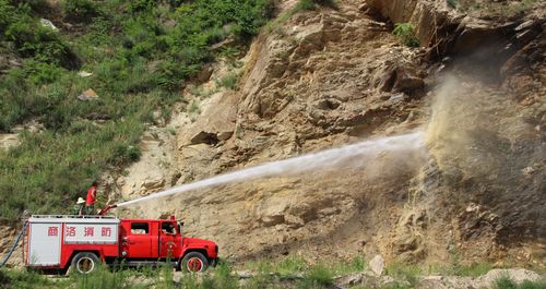 洛南加大道路安全隐患排查整改力度