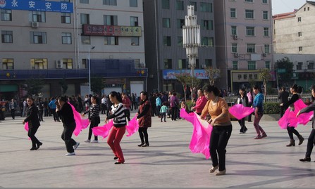 洛南运动健身成风尚