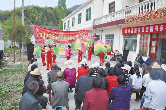 活跃在乡村的文化志愿者